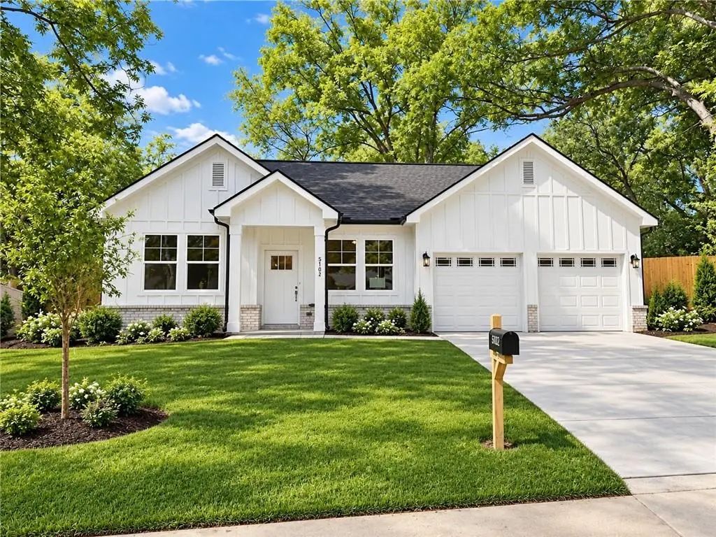 1850 W Mcintosh Road, Griffin