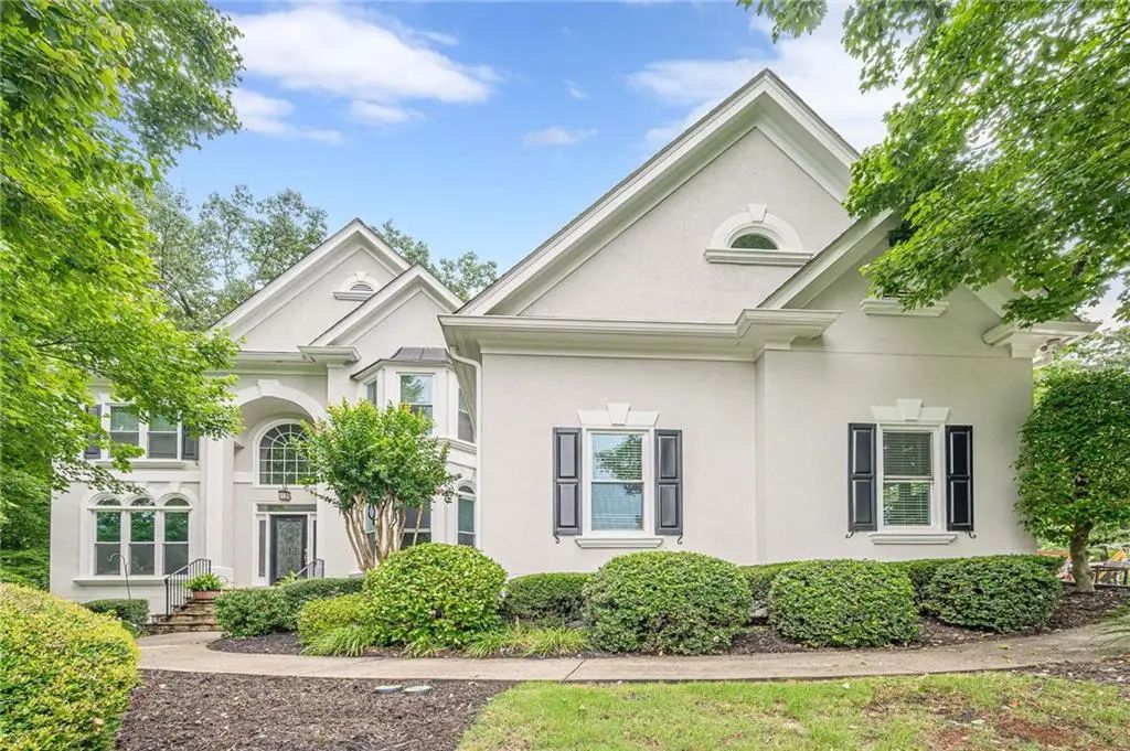 10425 High Falls Circle, Johns Creek