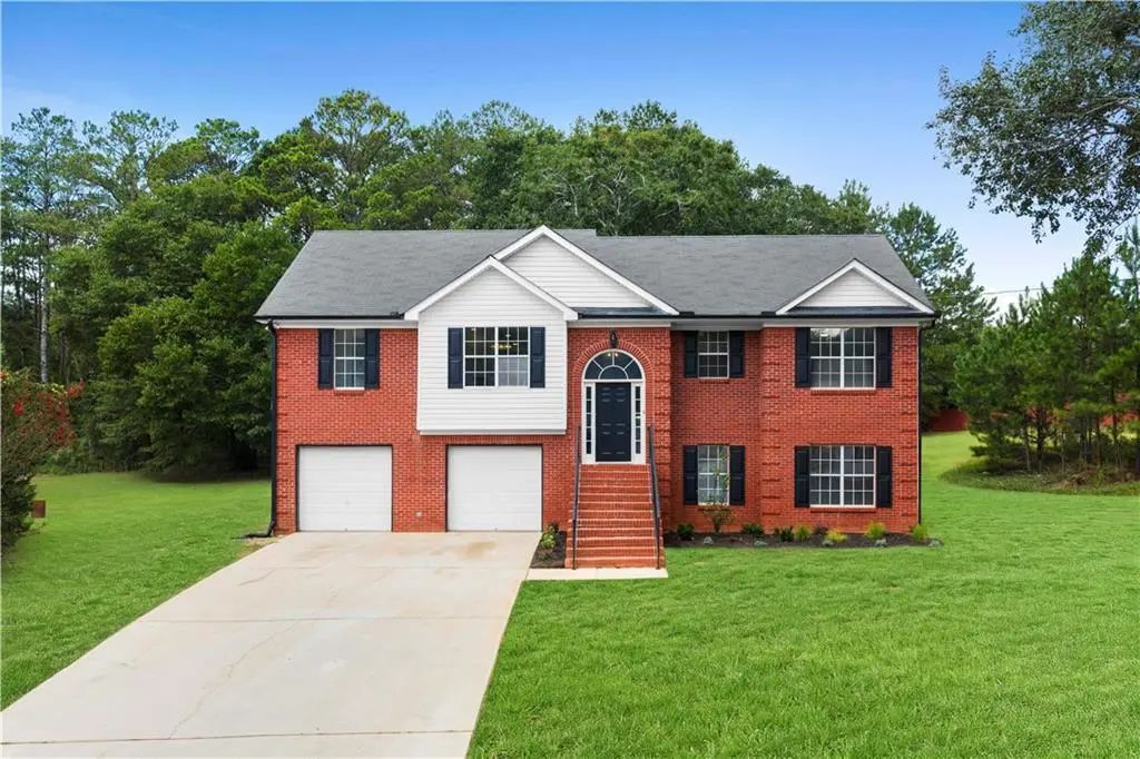 130 Fields Creek Way, Covington