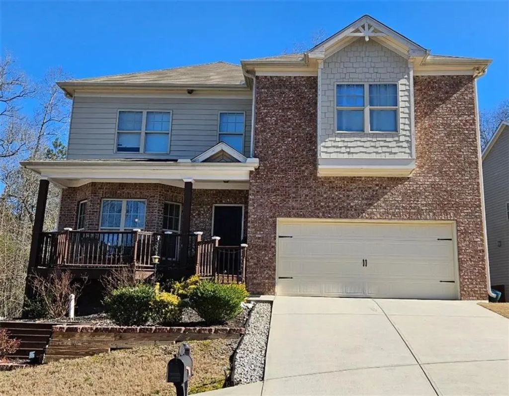 1183 Ida Woods Lane, Lawrenceville