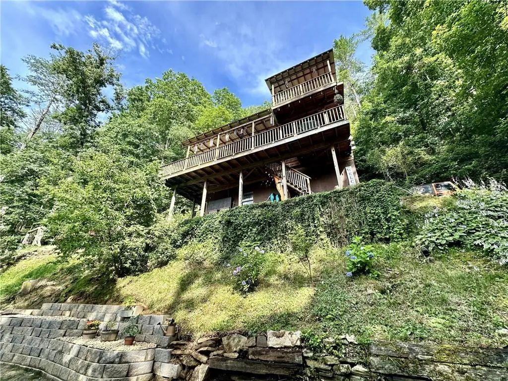349 Whitewater Trail, Dahlonega