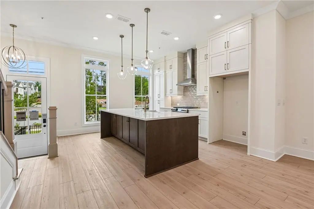 Unit 2 - 220 Midnight Oak Run, Alpharetta