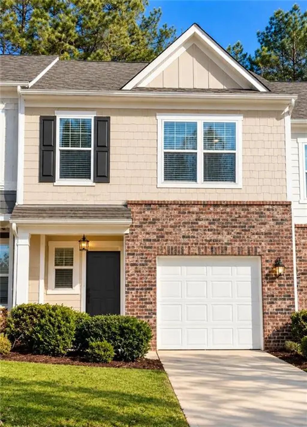 6368 Kennonbriar Court, Lithonia