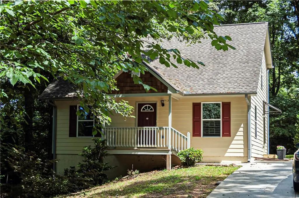8454 Hightower Trail, Snellville