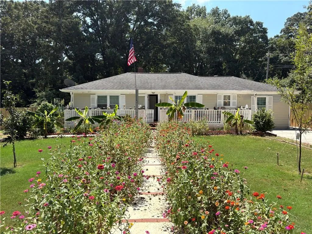 309 Glen Iris Drive, Monroe