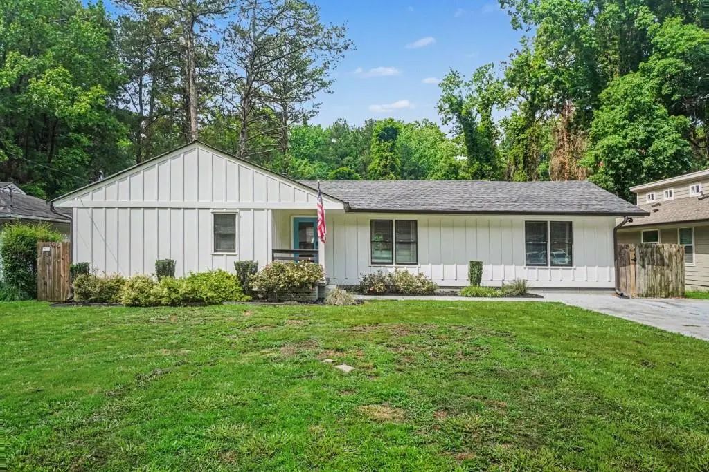 2012 Shirley Street Sw, Atlanta