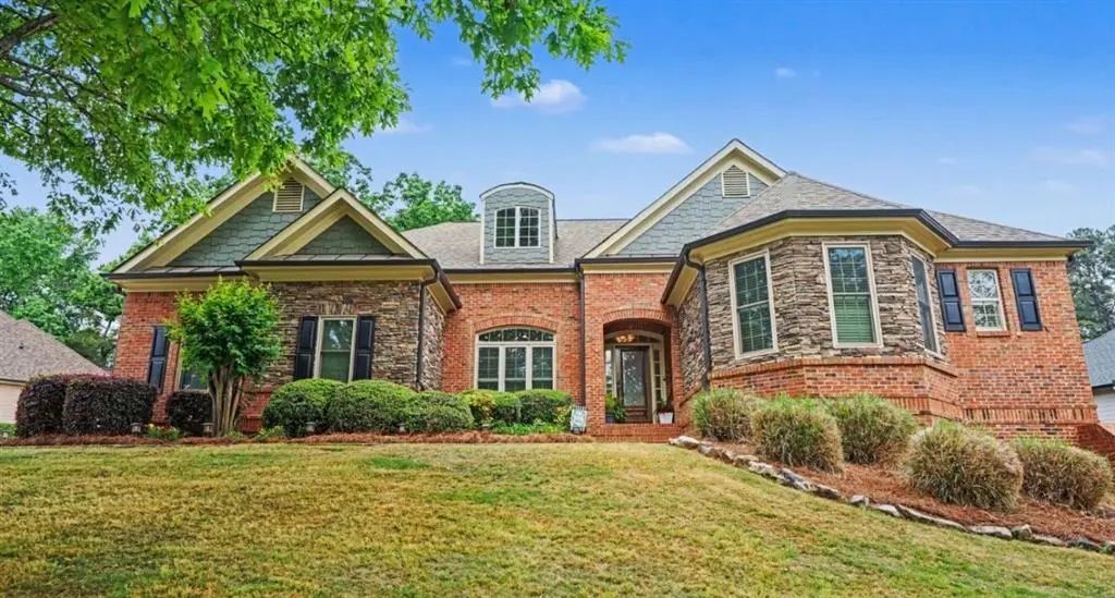 5028 Stefan Ridge Way, Buford
