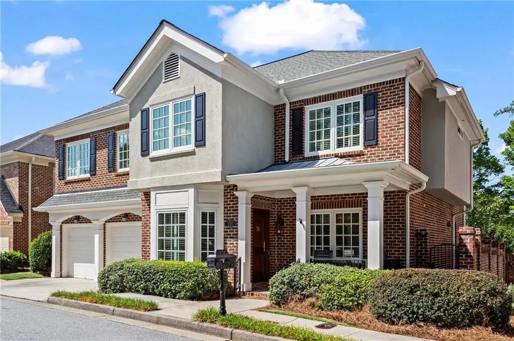 1138 Fairway Gardens Ne, Brookhaven