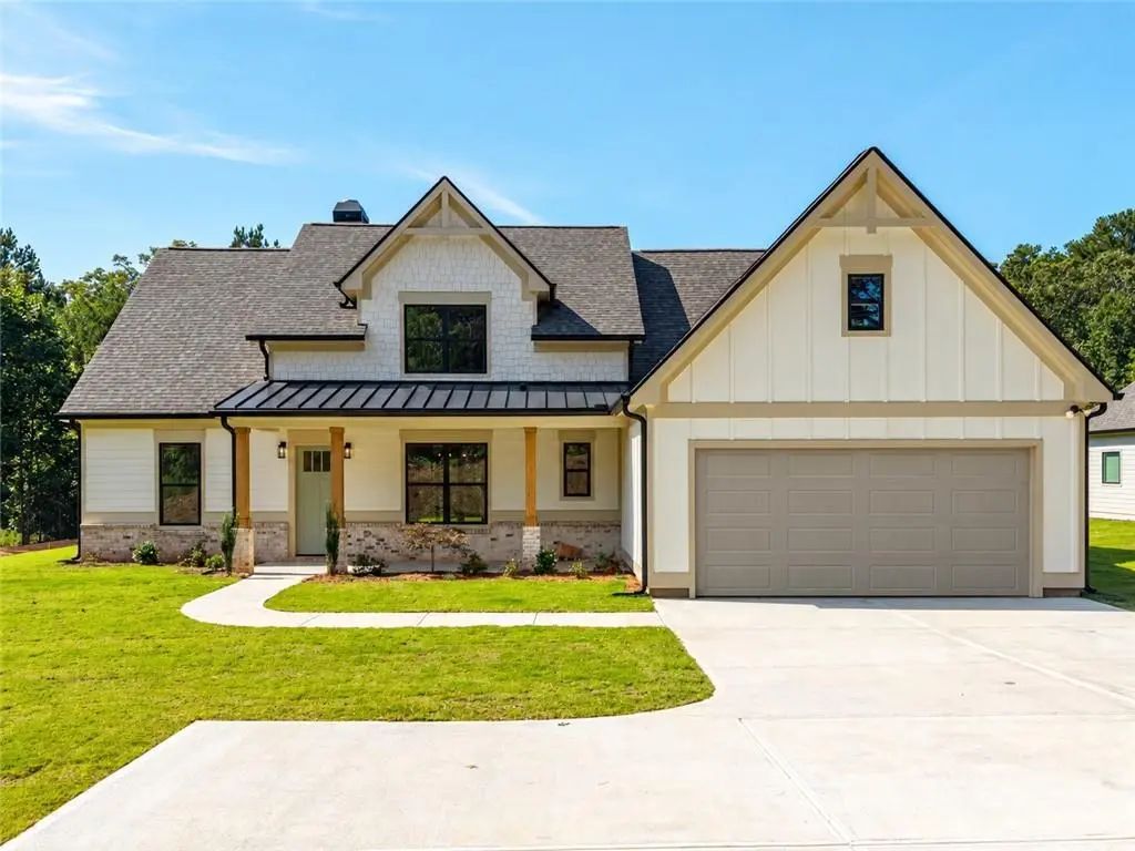 953 Roundtop Road, Ellijay