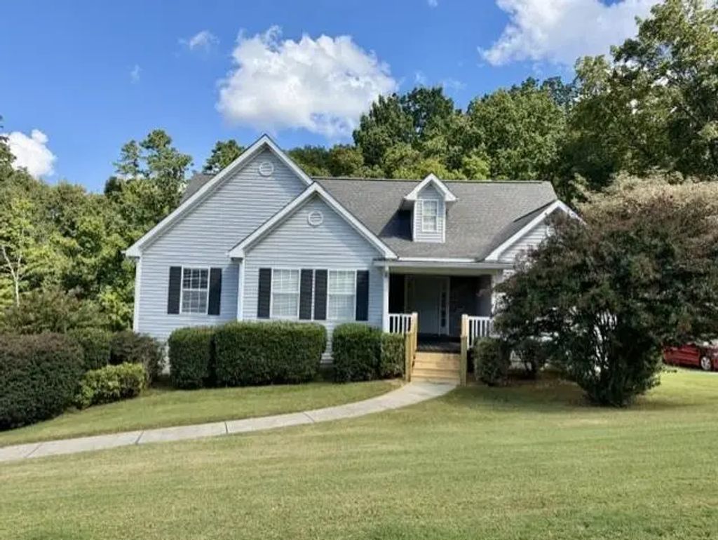 4 Hillstone Way, Cartersville