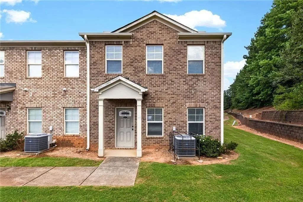 7454 Pine Brook Road, Stockbridge