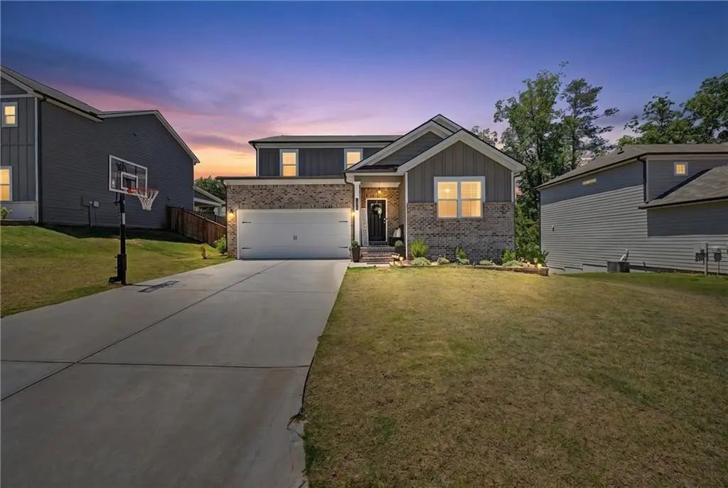 215 Summit Pointe Drive, Dallas