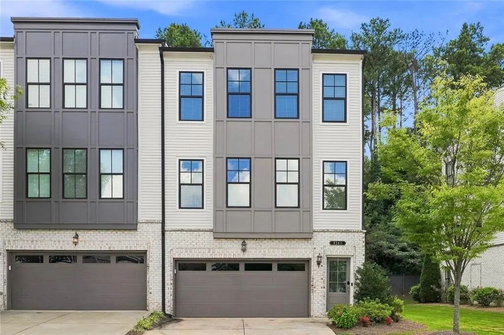 6146 Eves Way, Norcross