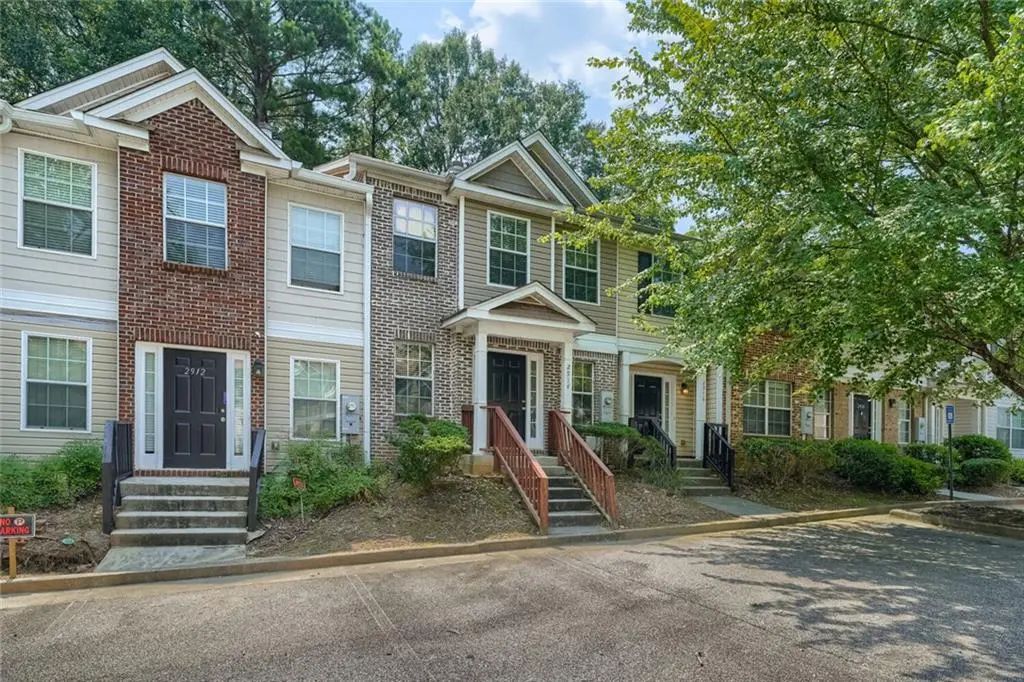 2914 Vining Ridge Terrace, Decatur