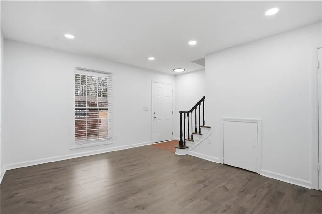 Unit L - 3113 Colonial Way, Atlanta