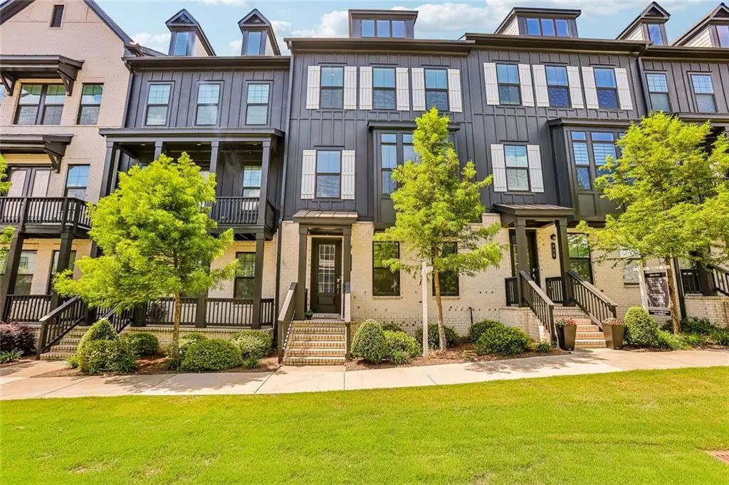 933 Catamaran Court, Alpharetta