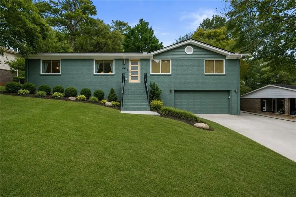 3941 Lake Drive Se, Smyrna