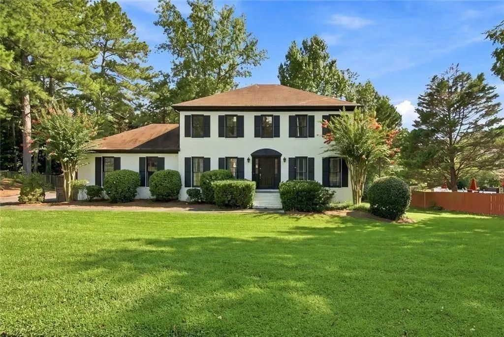 1494 Oak Springs Drive, Marietta