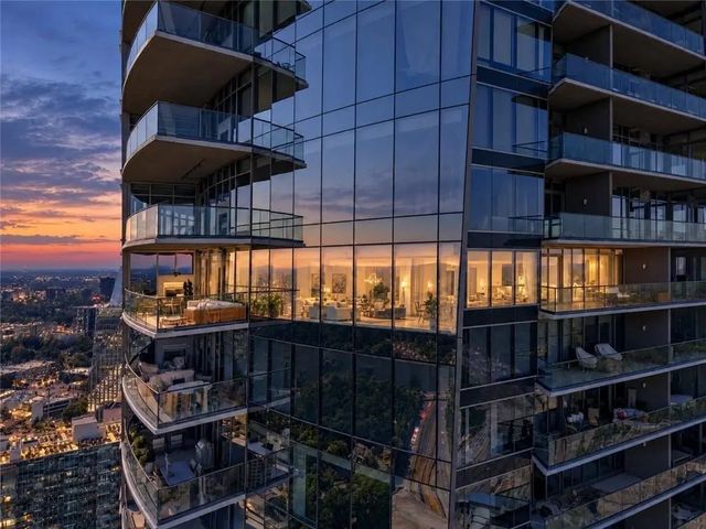 Unit 4203 - 3344 Peachtree Road Ne, Atlanta