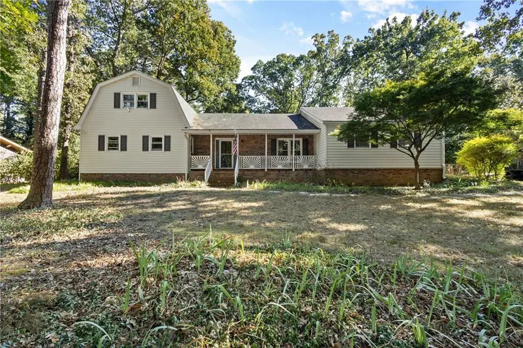1676 Heritage Drive, Snellville