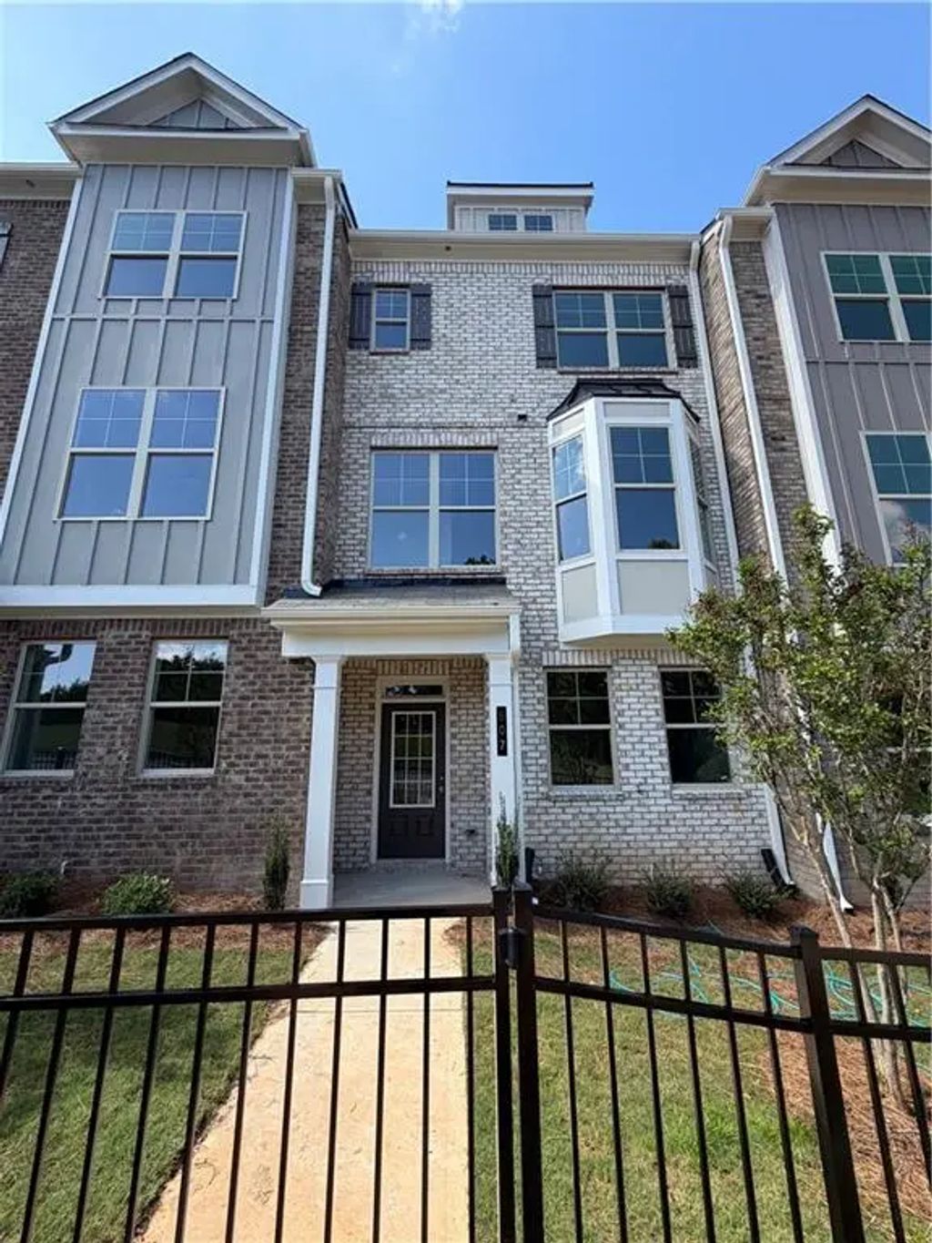Unit #39 - 507 Fundao Lane, Lawrenceville