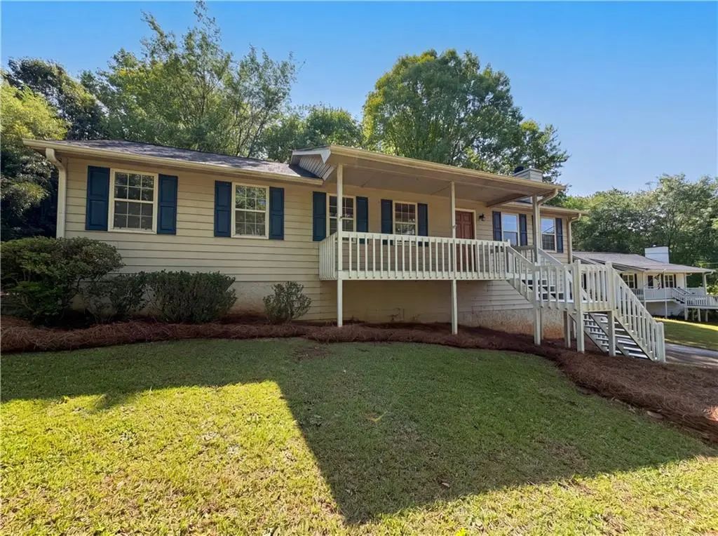 76 Lost Meadows Drive, Dallas