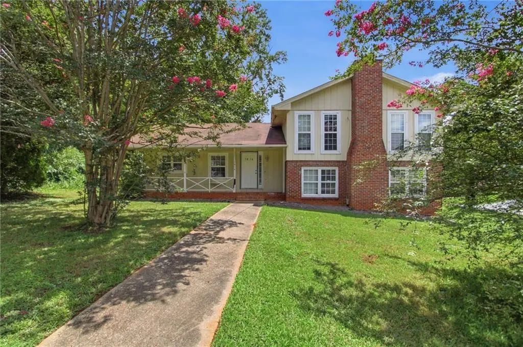 1614 Devon Court, Stone Mountain