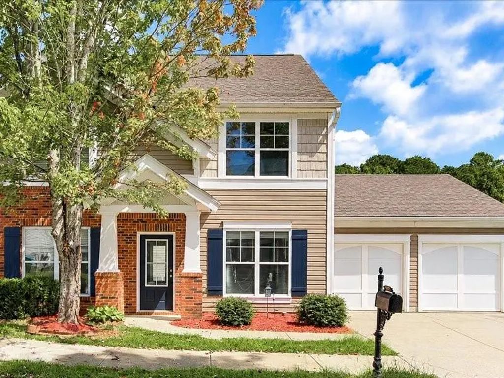 202 Quince Road, Canton