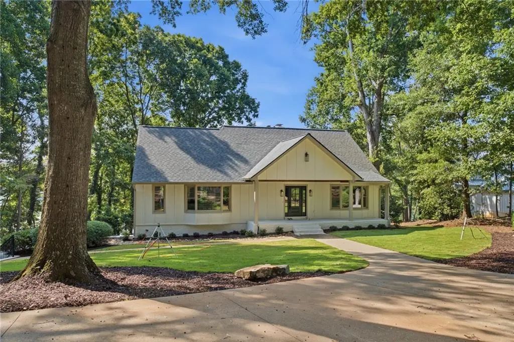 2585 Bridgewater Circle, Gainesville