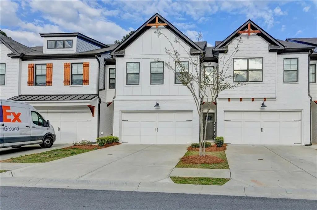 207 N Auburn Landing Place, Auburn