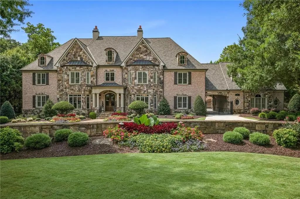 2915 Manor Bridge Drive, Milton