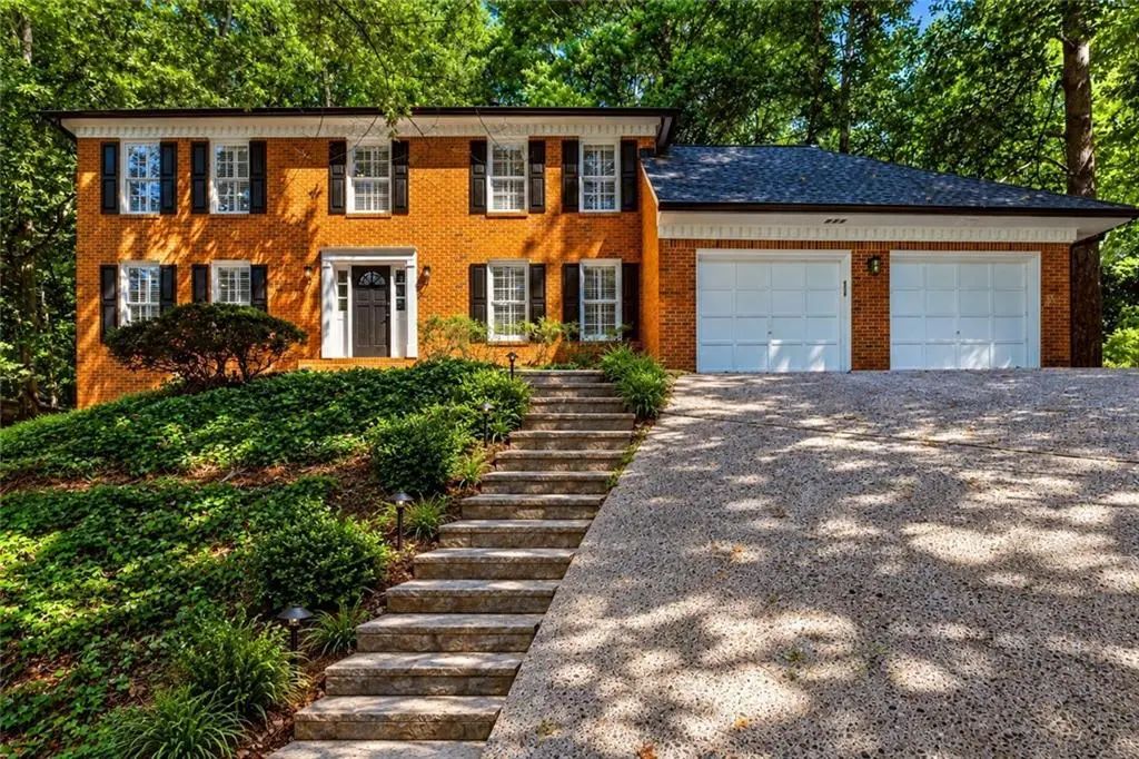 5309 W Bank Drive, Marietta