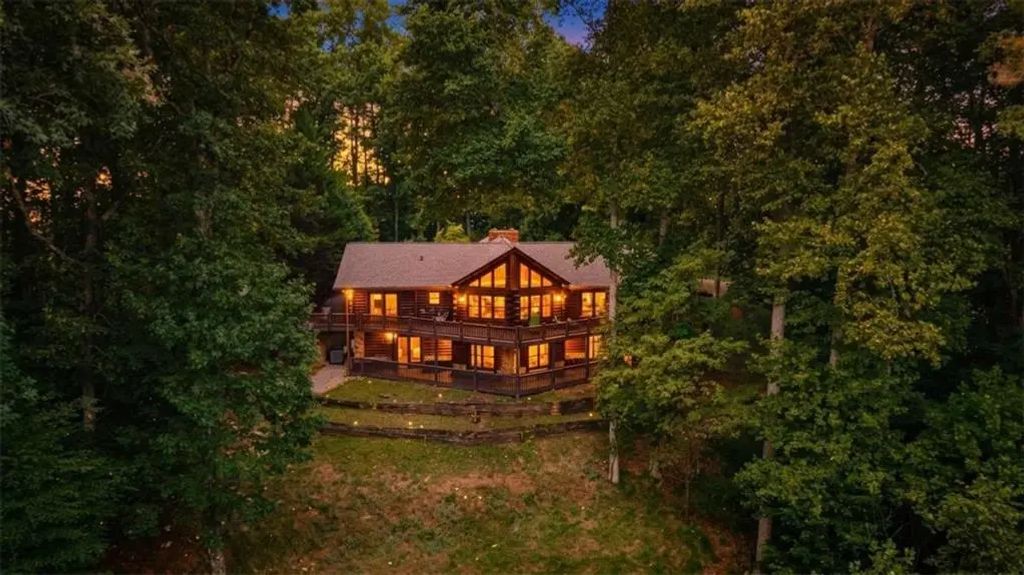 260 Observation Lane, Blue Ridge
