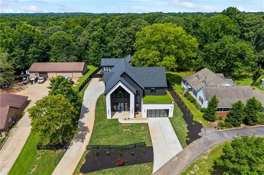 Ridge Road, Buford