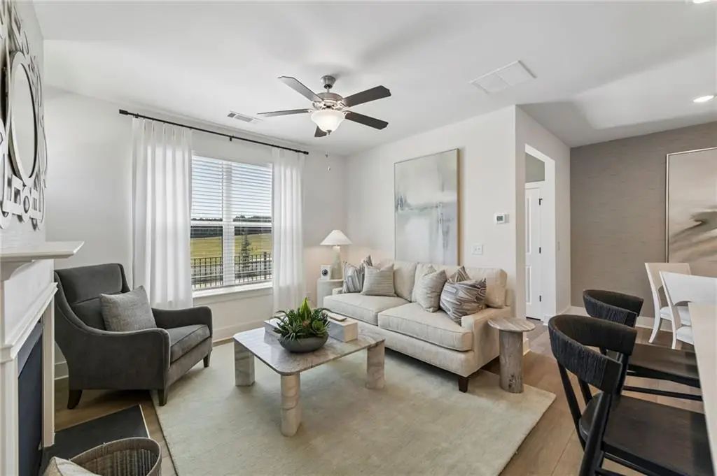 Unit 885 - 303 Barracks Way, Hoschton