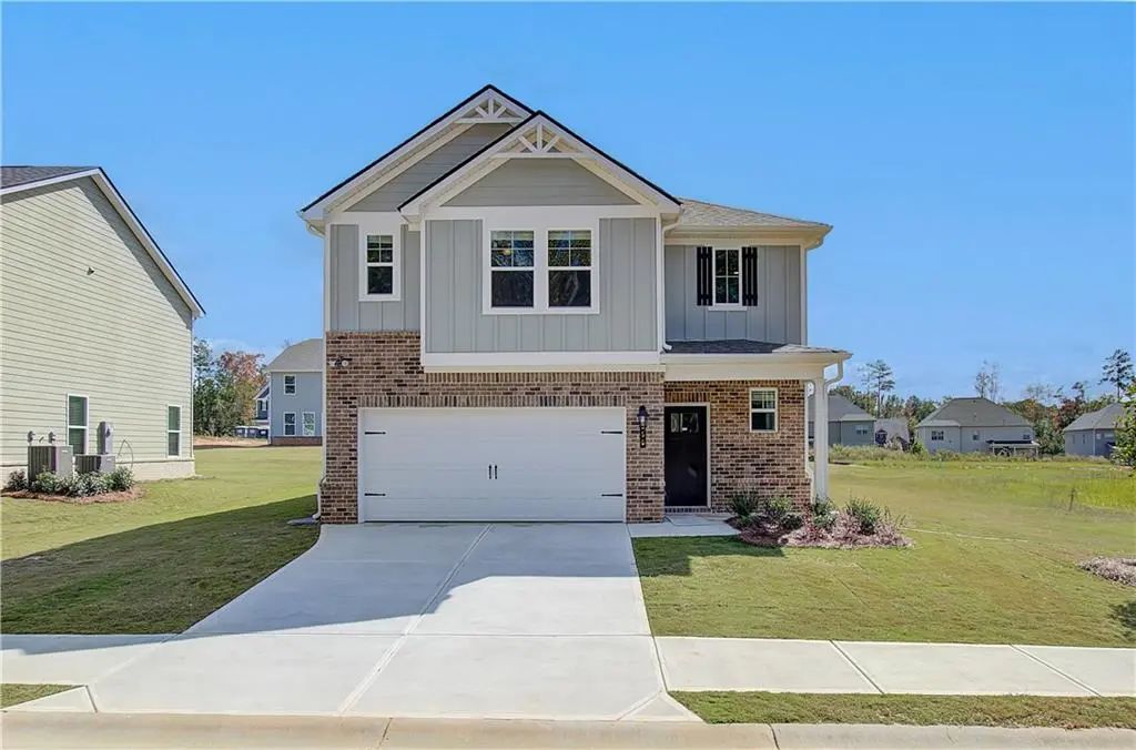 62 Cedar Drive, Fairburn