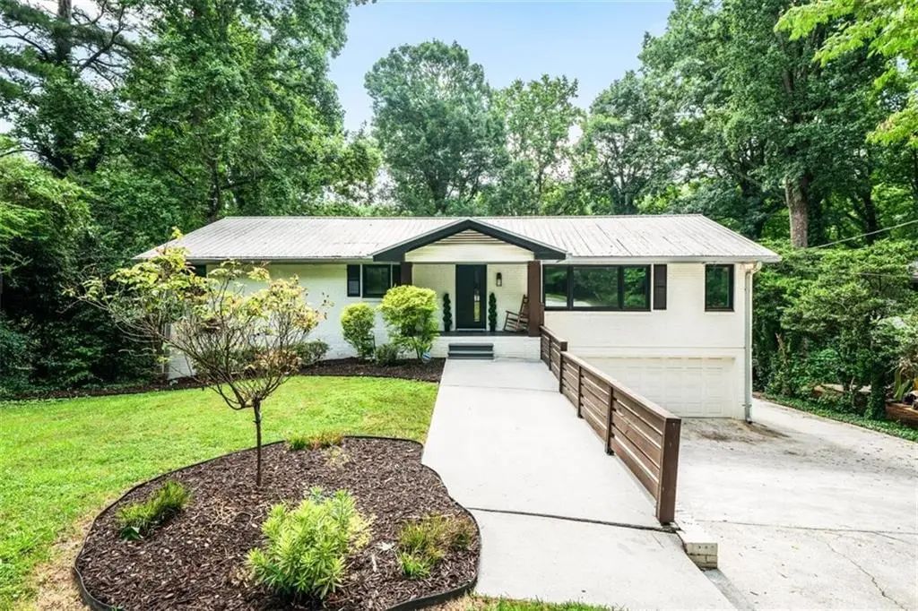 2071 Luxuria Court, Tucker