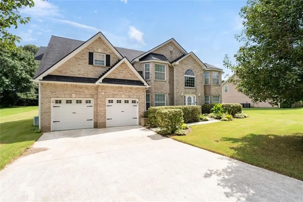 208 Sheffield Lane, Powder Springs