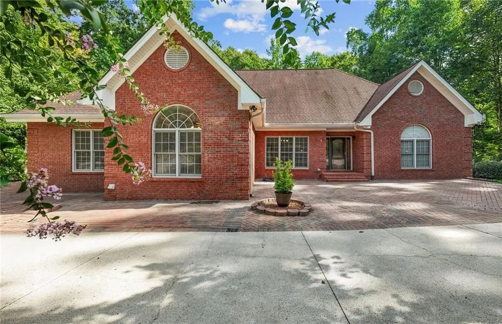 7725 Appaloosa Trail, Gainesville