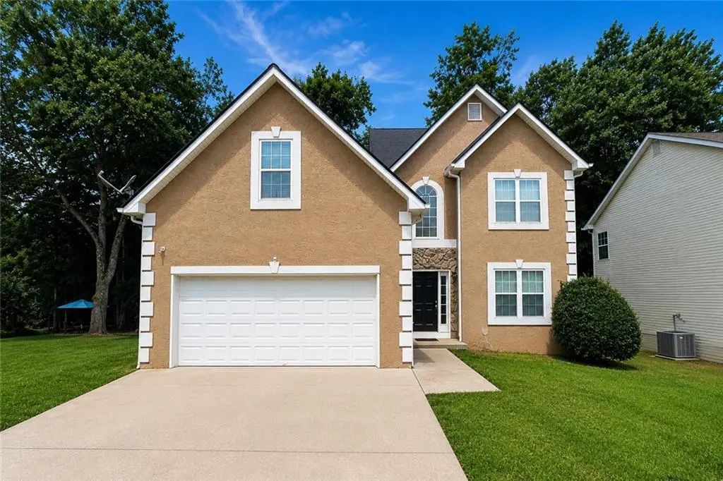 2315 Lake Royale Drive, Riverdale
