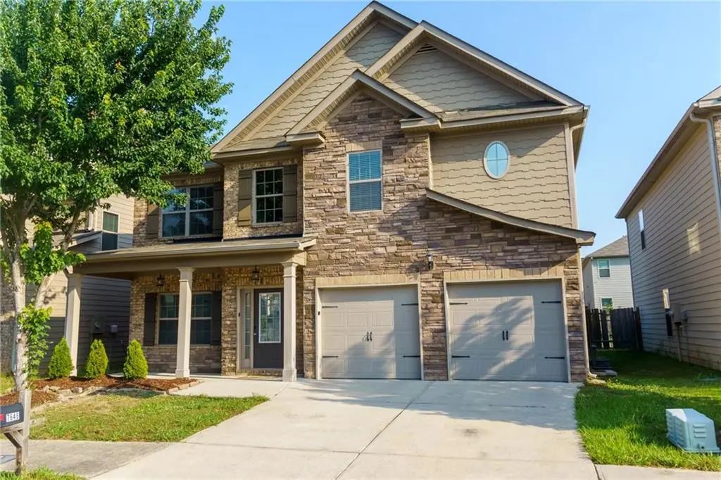 7646 Crawford Court, Fairburn