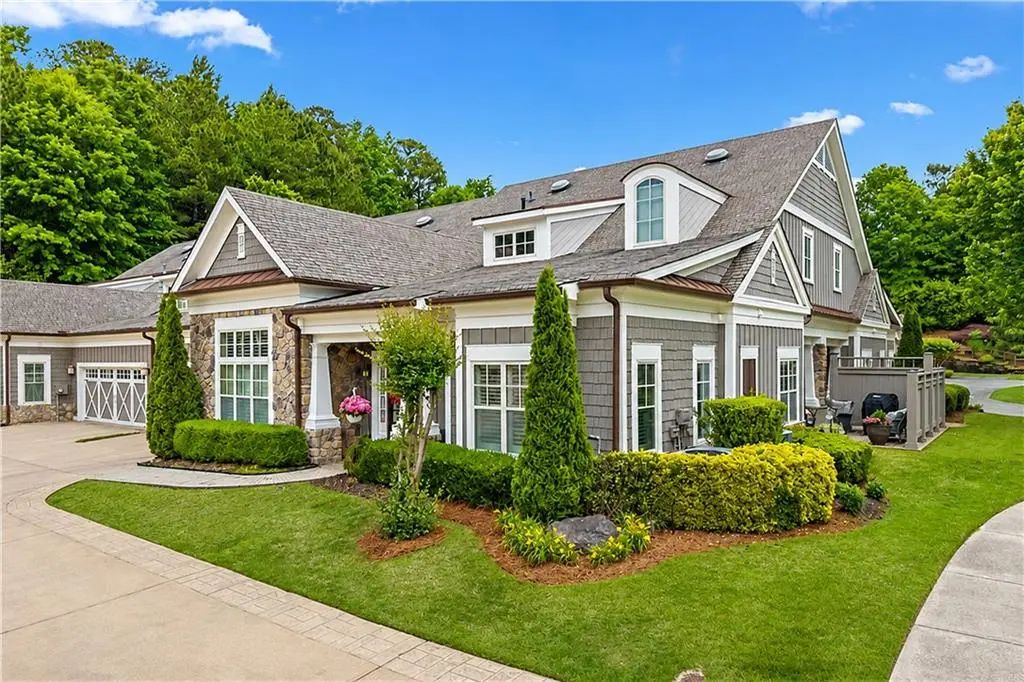 2845 Middlecreek Way, Cumming