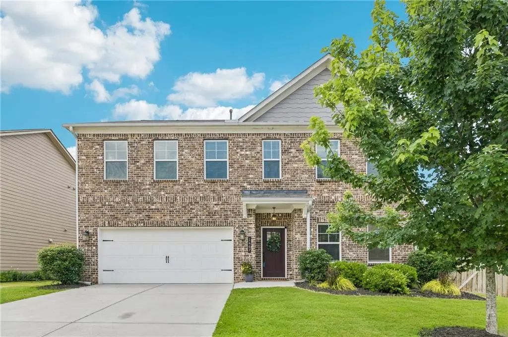 1447 Weatherbrook Circle, Lawrenceville