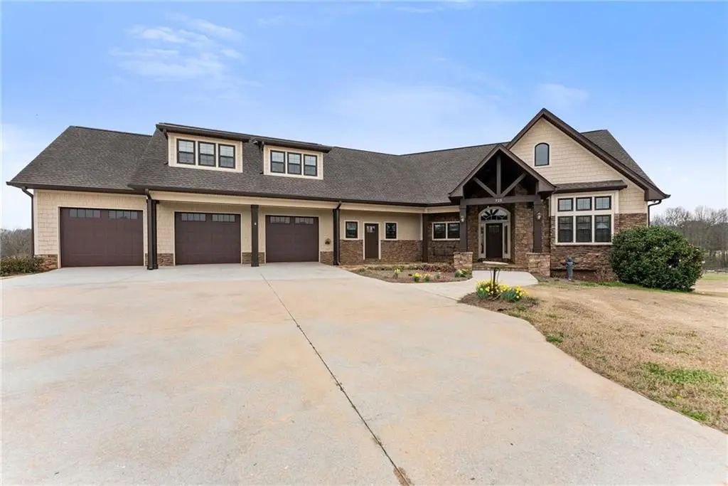 725 County Farm Road, Jefferson