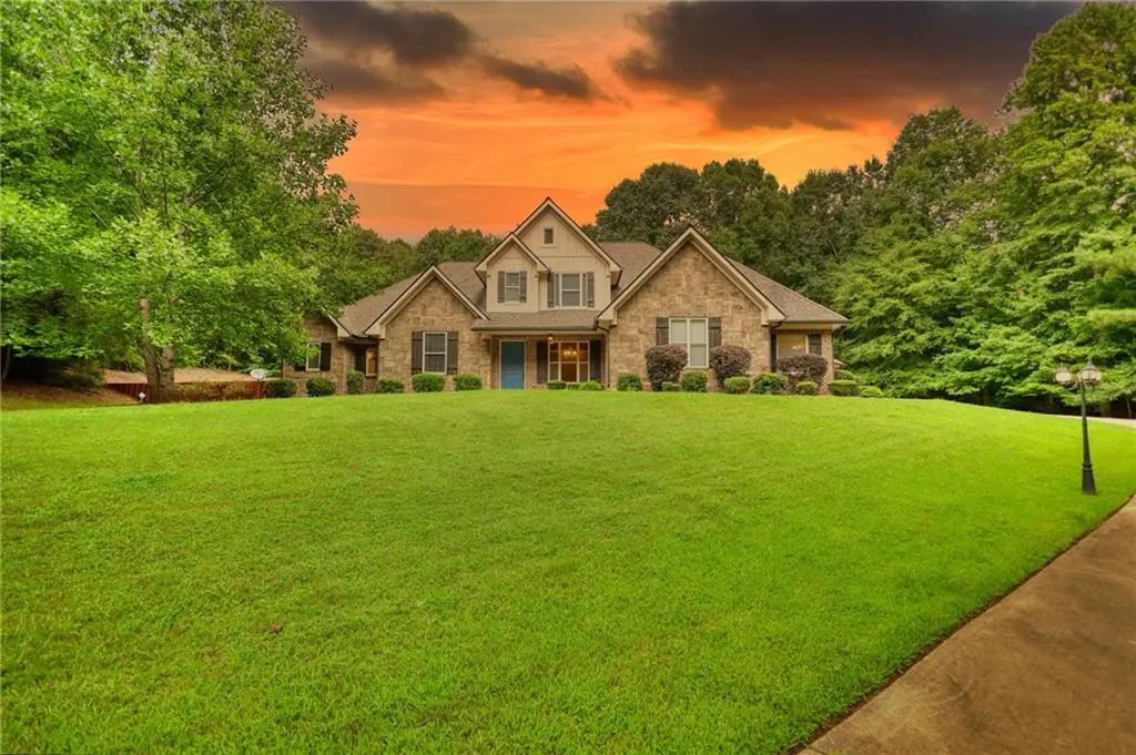 360 Wyldewoode Dr, Mcdonough