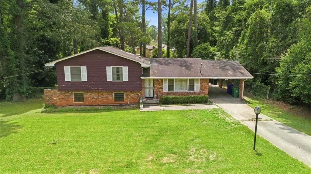 3246 Weslock Circle, Decatur
