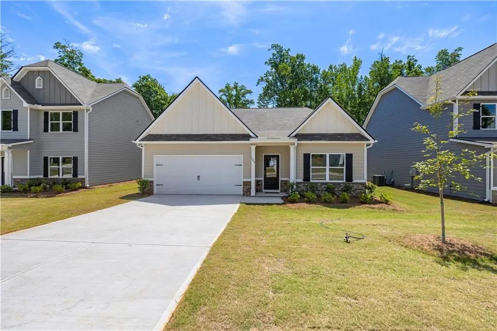 503 Charleston Place, Villa Rica