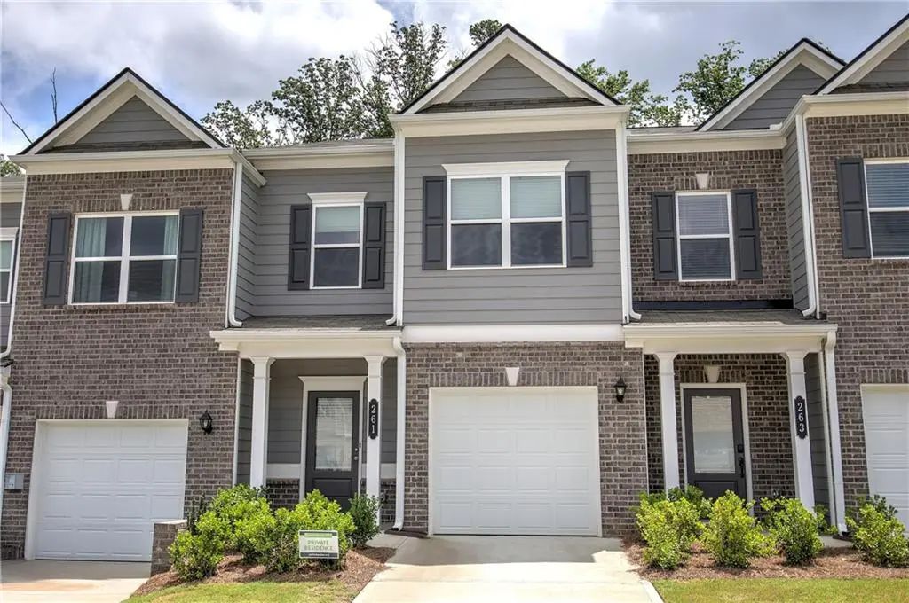 261 Dupont Drive, Cartersville
