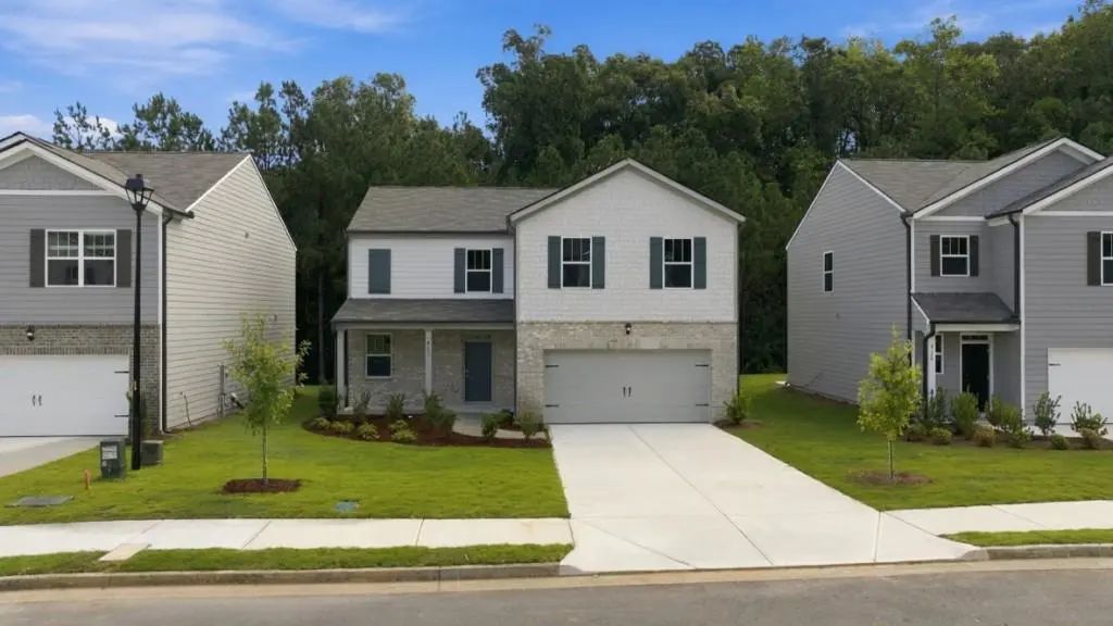 8172 Coldstream Drive, Fairburn