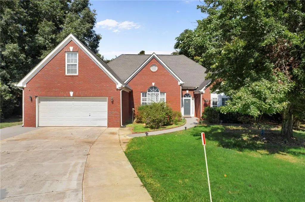 1000 Georgian Hills Dr, Lawrenceville